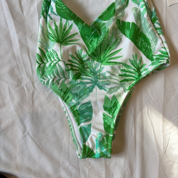 Sugar Coast by Lolli Swim One-Piece Swimsuit – Tropical Leaf Print – Size XS – - Picture 5 of 8